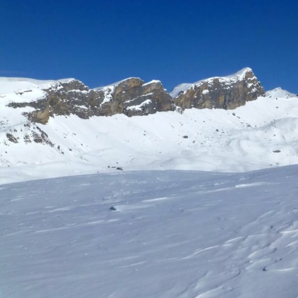 Helicopter flight to Titlis and Lake Melch-Frutt