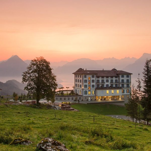 From Balzers to Central Switzerland and a helicopter landing on Bürgenstock