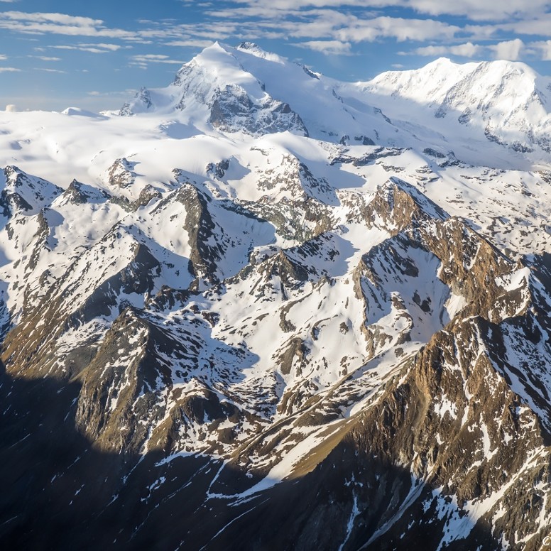 Von Sitten aus Helikopterflug zu den Big Five
