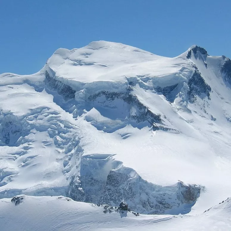 L'eliski nel Petit Combin nel Vallese