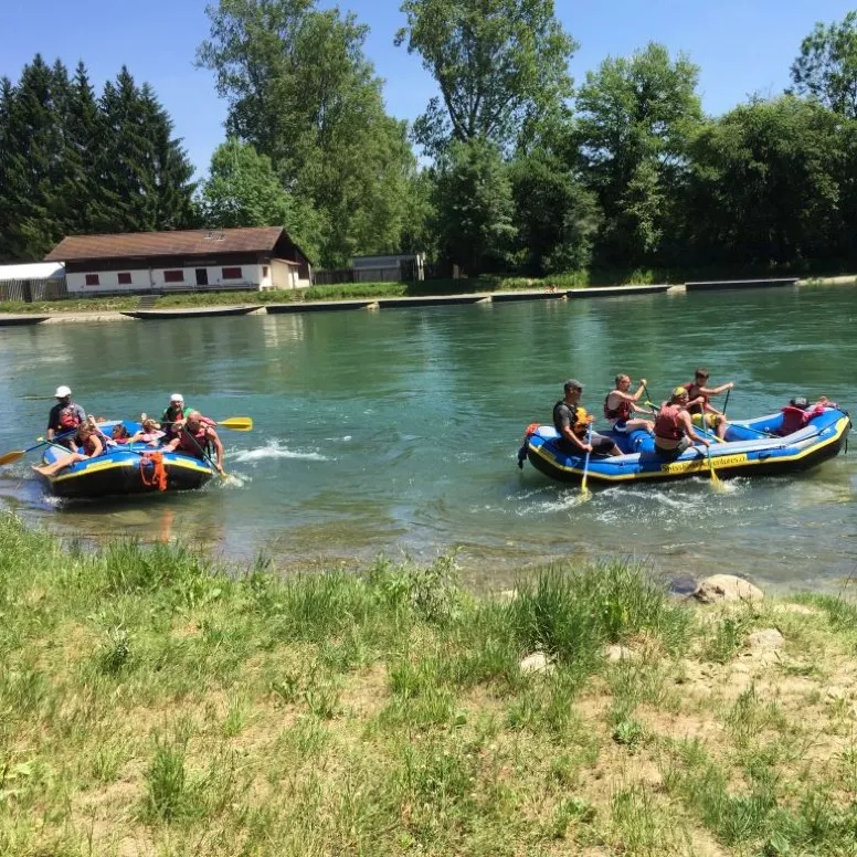 Easy Rafting Fun rafting Reuss