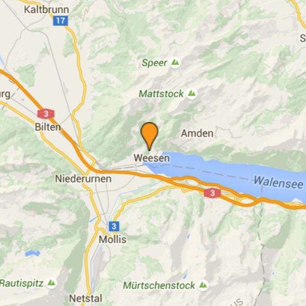 Meeting point for snowshoe trekking at Weesen railway station