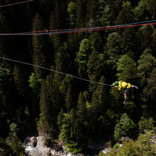 Swing in the Gorges du Pissot