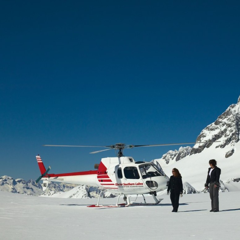 Da Berna-Belp per un fantastico volo sulle Alpi e un atterraggio su un ghiacciaio
