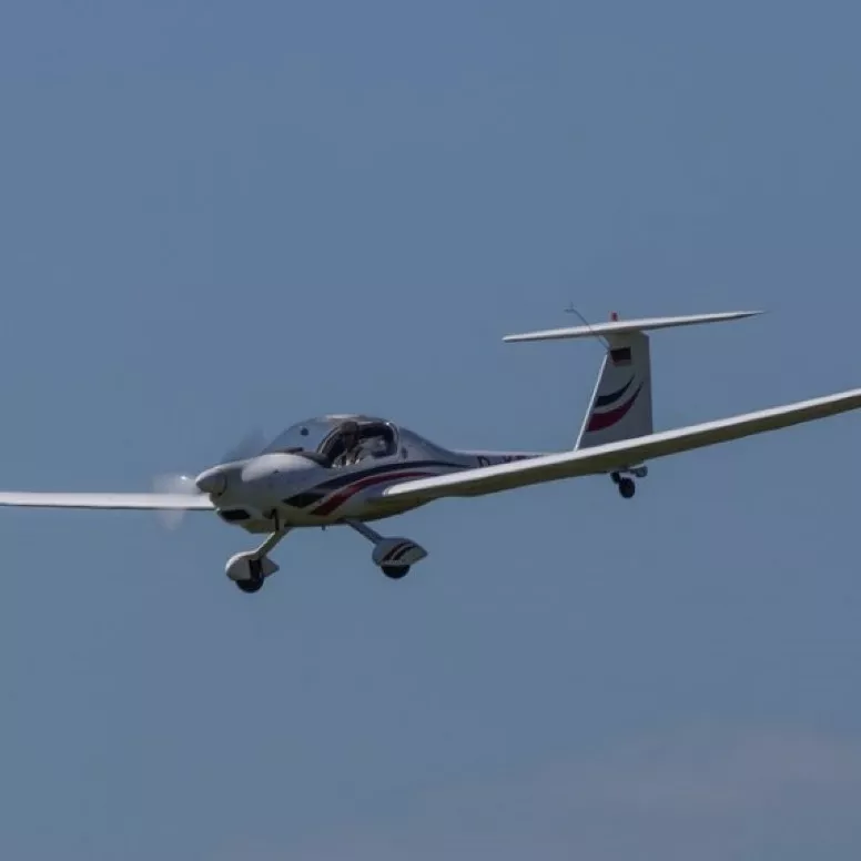Dimona für einen Flug zum Tödi von Schänis aus