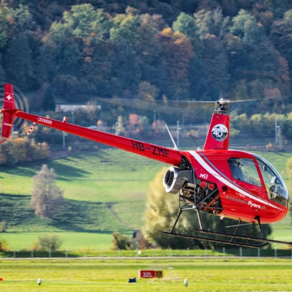 Iniziazione su Robinson R22 da Bern-Belp
