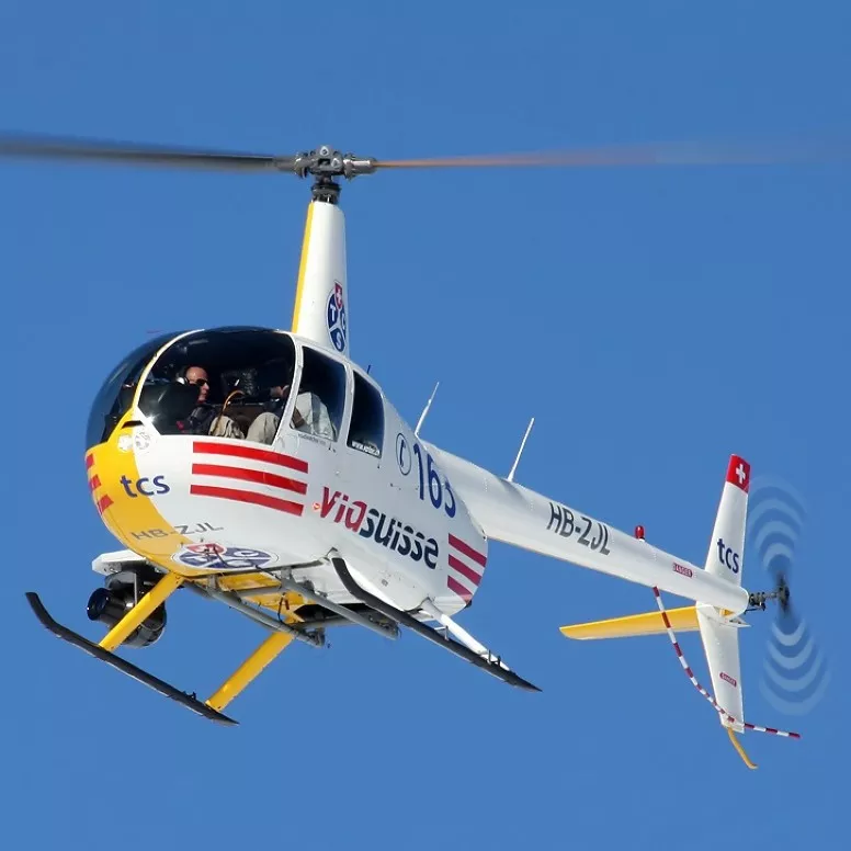 Robinson RH44 per un ristorante in partenza da Balzers