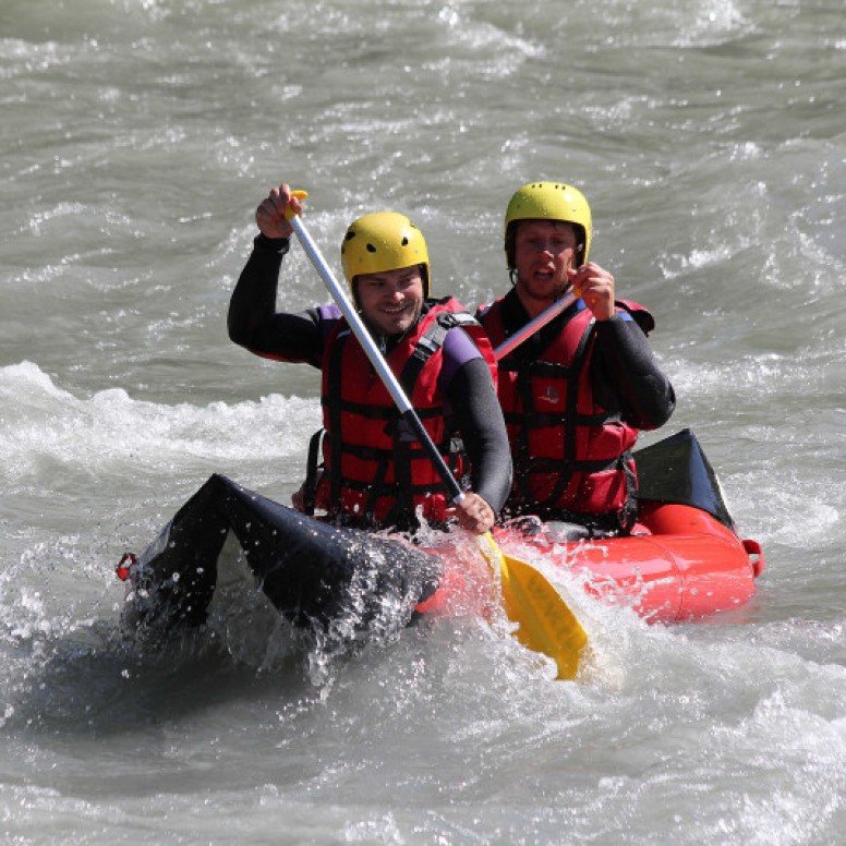 School outing canoeing funyak on the Sarine