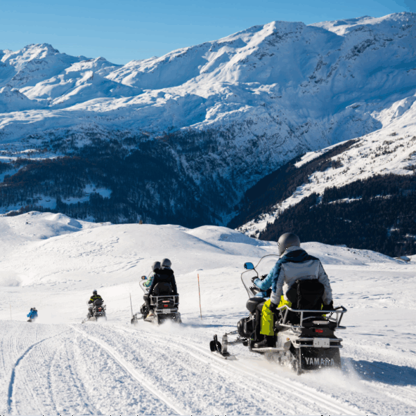 In Ilalie on the southern verabt of the Splugen the top adventure snowmobile tour