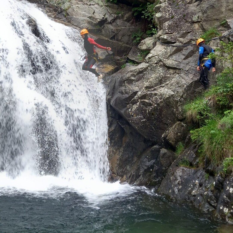 Canyoning dans la Barberine en Valais