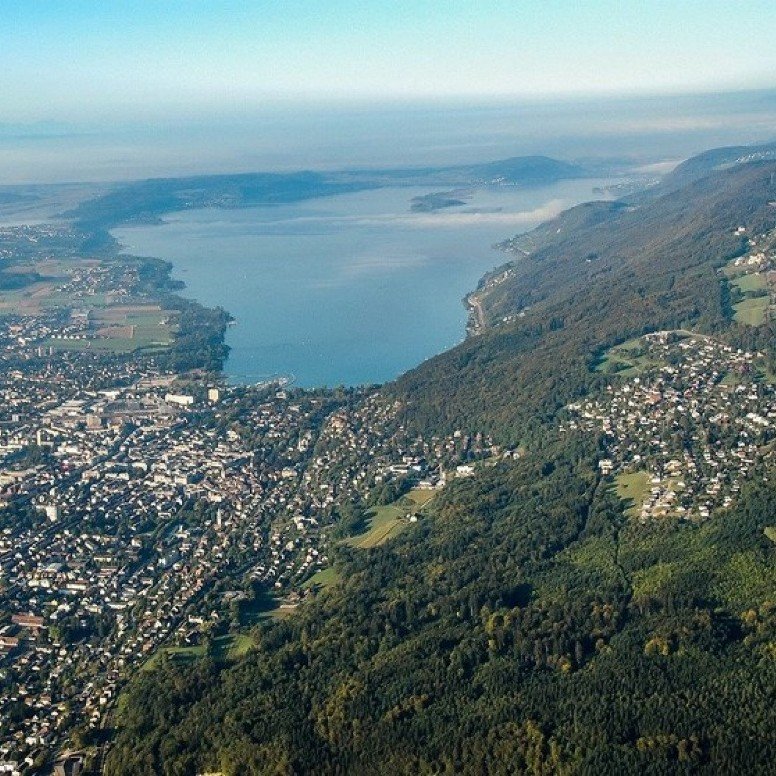 Flight over the three lakes by plane